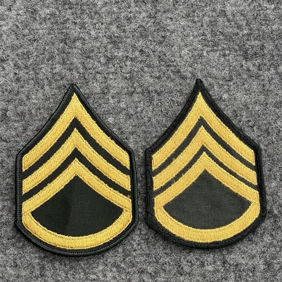 Vintage Cloth Sergeant Chevron Military Patch Lot Of (2) E2282P Sew On Pair Rare - Picture 1 of 5
